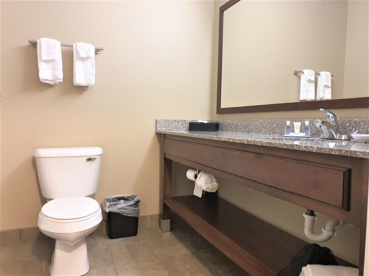 Amerivu Inn And Suites - Chisago City Exteriér fotografie