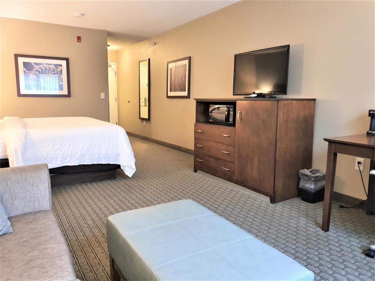 Amerivu Inn And Suites - Chisago City Exteriér fotografie