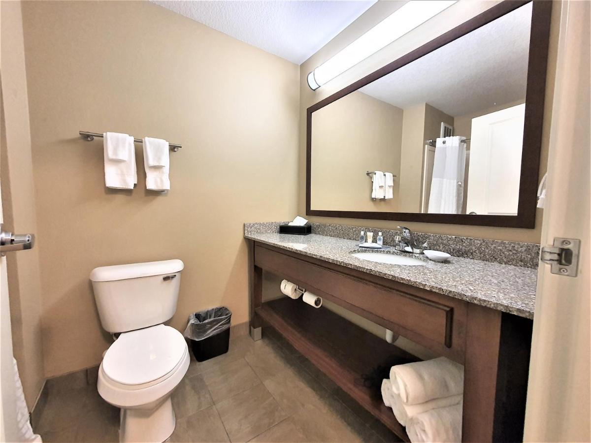 Amerivu Inn And Suites - Chisago City Exteriér fotografie