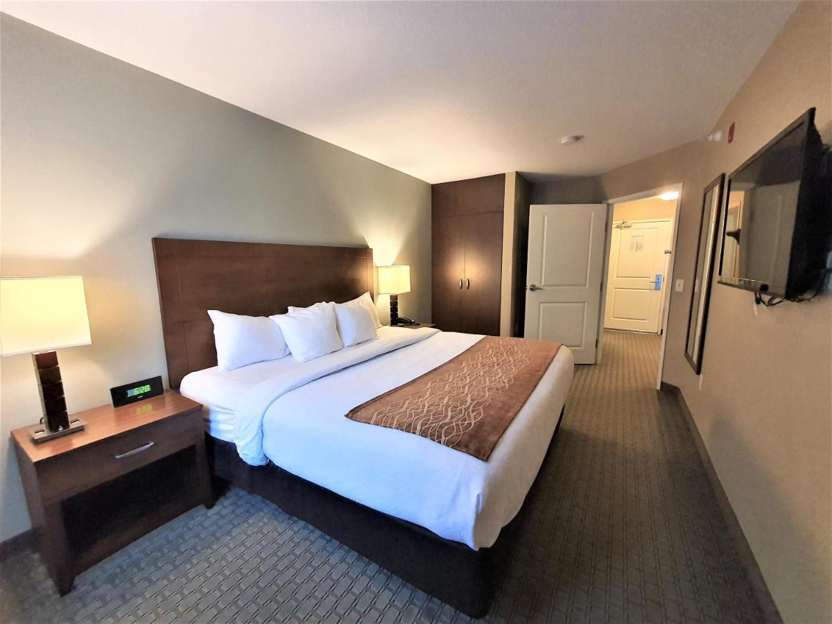 Amerivu Inn And Suites - Chisago City Exteriér fotografie